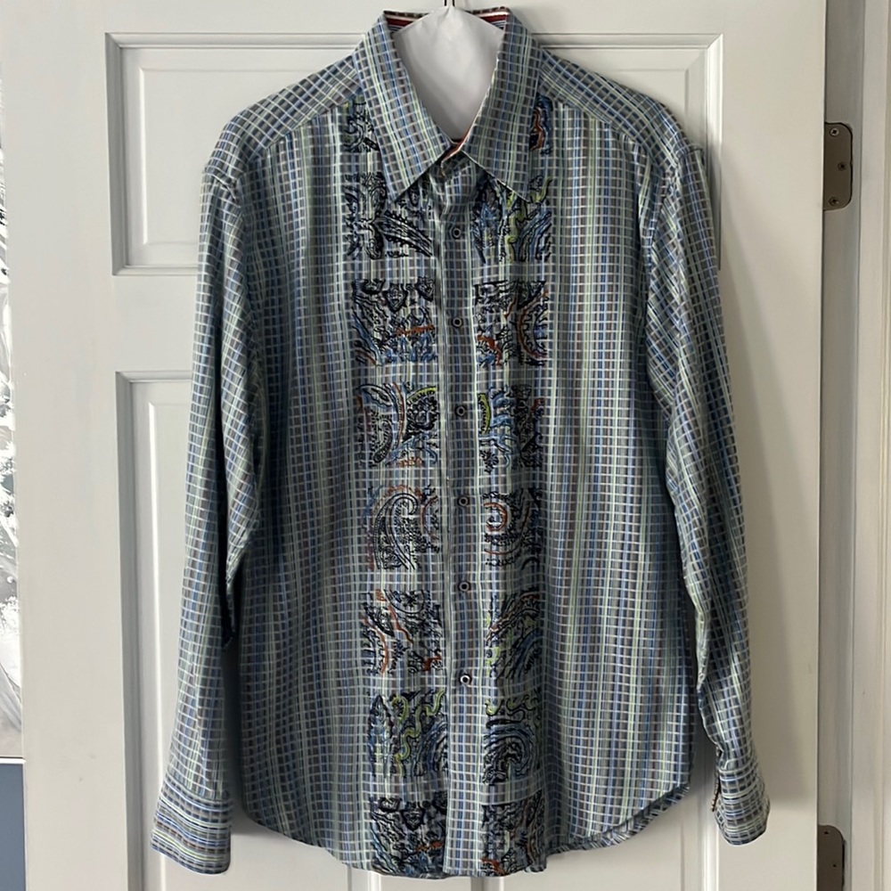 Men’s casual Robert Graham shirt